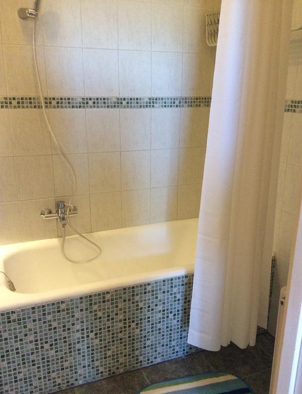 Comedy Apartment Budapest Zimmer foto